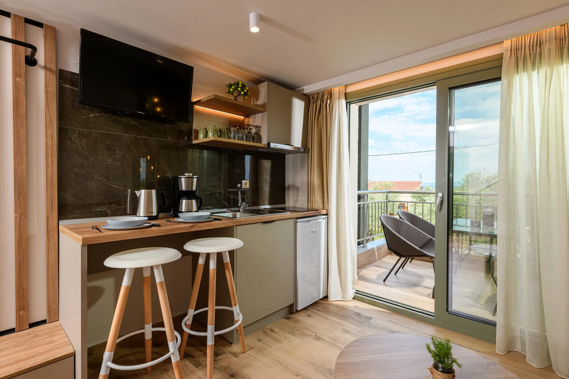 Tiara Holidays - The Olive Land - Suite - kitchen